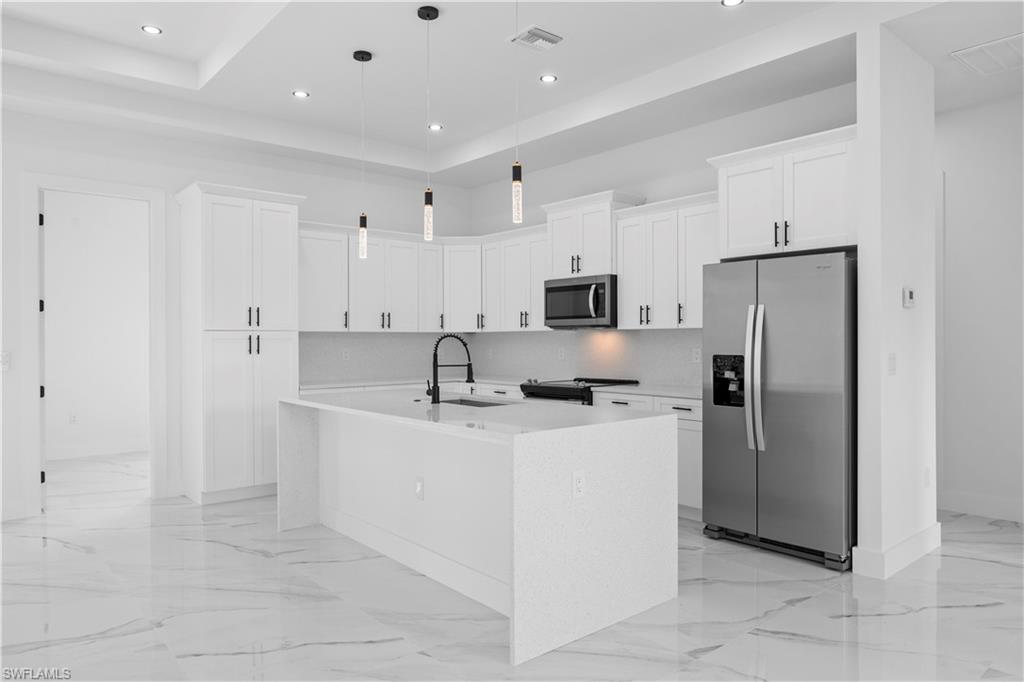 LEHIGH ACRES - Residential Lease