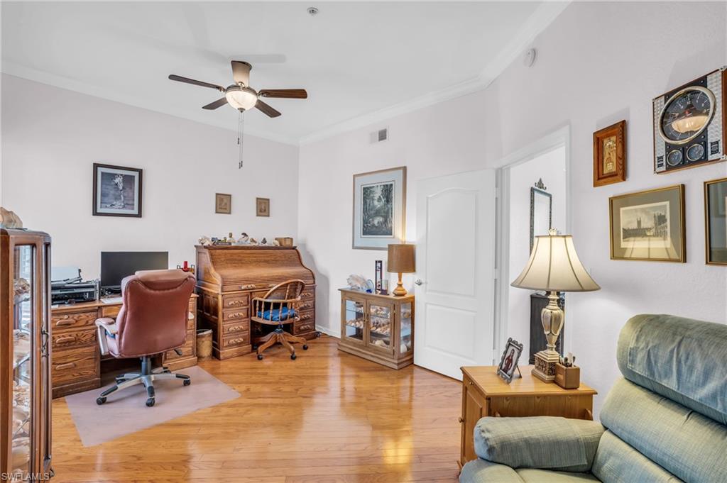 PEBBLE BEACH - Residential