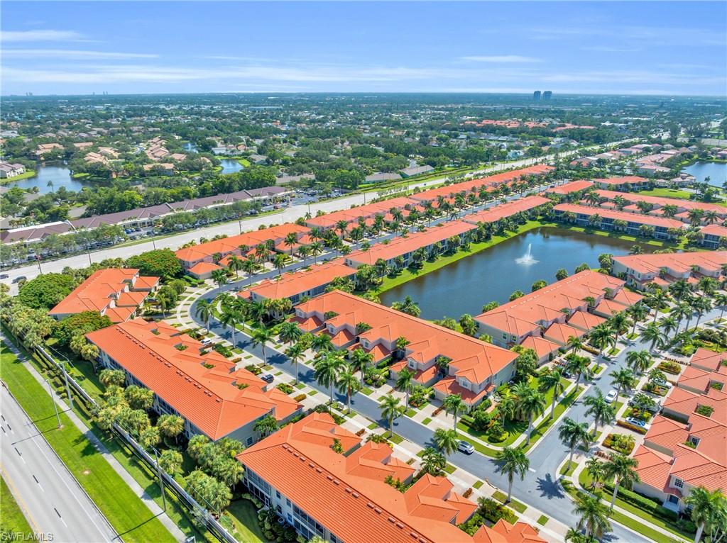 PEBBLE BEACH - Residential