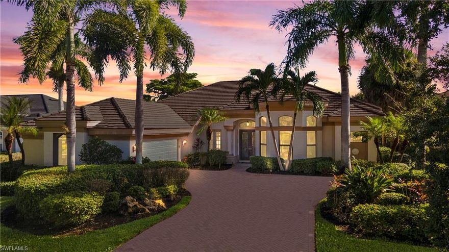 Golf/Tennis/Private Beach Club! Soaringly high ceilings throughout, 2 owner's suites, both offering direct access to a custom, infinity edge pool with baja shelf and spa, patio & lake view, in one of the most sought-after, lush, & cared-for communities in SW Florida. This perfect, lock-&-leave or full-time home has both natural gas & LOW HOA FEES of only $232/month! This 3 bed, 3 full bath home has 2,909 sq ft of luxury lakeside living just minutes from the community's optional golf, tennis & country club, w/3 championship 18 hole courses, 9 tennis courts, clubhouse & restaurants. Optional social membership starts at $384/yr. Carefully crafted w/attention to every detail. Stylish moldings throughout, soft underlit lighting options, & corner sliding doors to maximize the indoor-outdoor lifestyle. A 2nd family room easily reimagined as an office or 4th guest bedroom. Feels like new construction, yet w/ luscious surroundings in established community close to a private beach club on Little Hickory Isl. & the SW Florida airport. Des hauts plafonds partout, acces direct a une piscine a débordement avec et spa, un grand patio et une belle vue sur le lac. Proche aeroport. Deutsch auch.