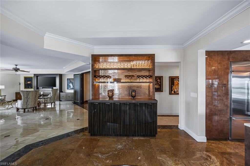 GRANDE EXCELSIOR - Residential