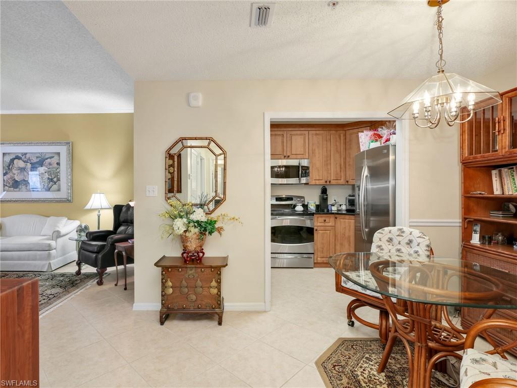 ARBOR TRACE - Residential