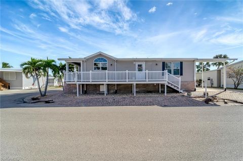 A home in PUNTA GORDA