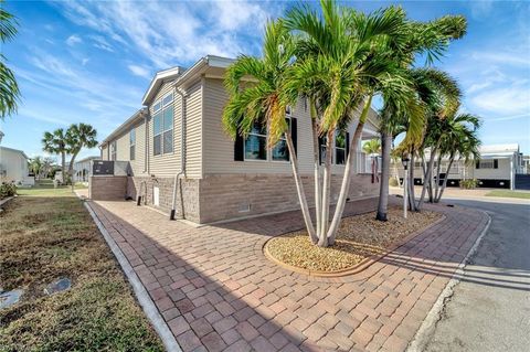 A home in PUNTA GORDA