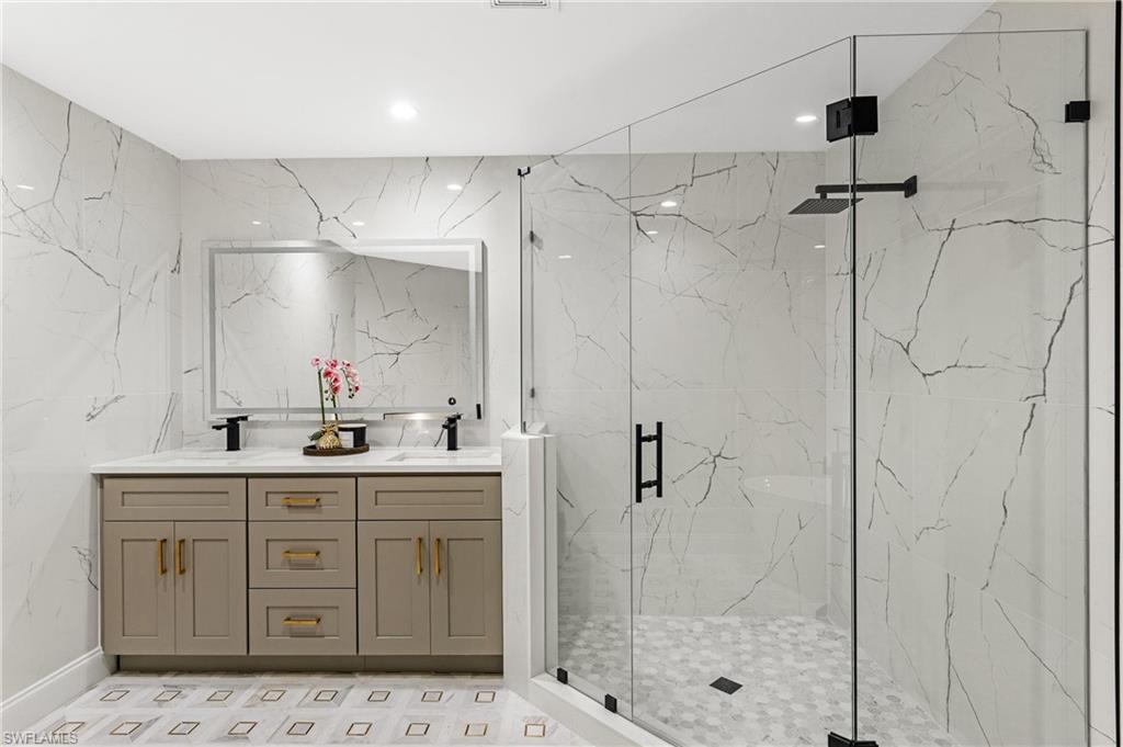 CAPTIVA BEACH - Residential