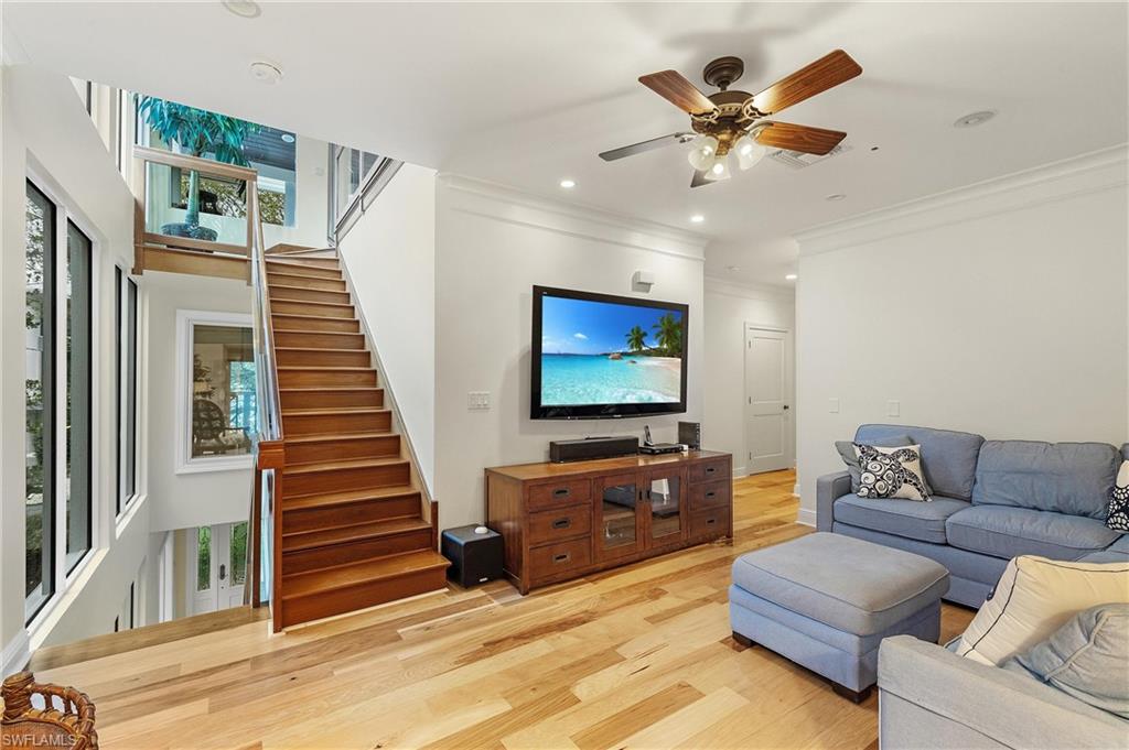 CAPTIVA BEACH - Residential