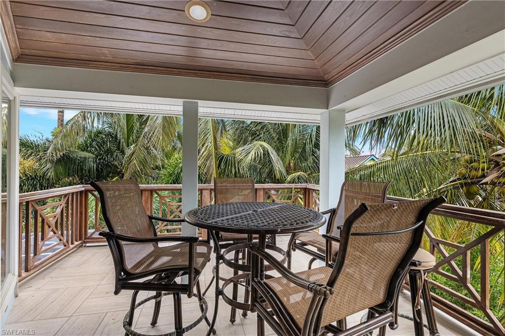 CAPTIVA BEACH - Residential