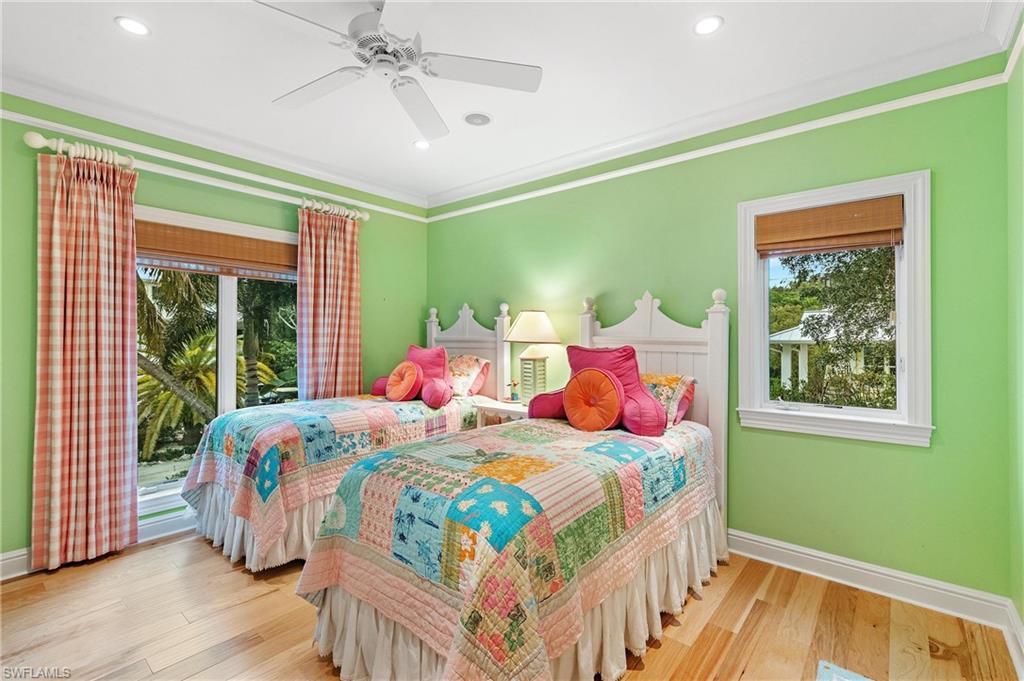 CAPTIVA BEACH - Residential