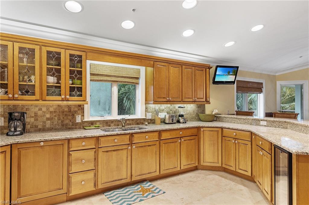 CAPTIVA BEACH - Residential