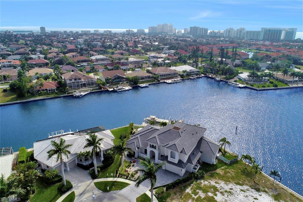 MARCO BEACH - Residential