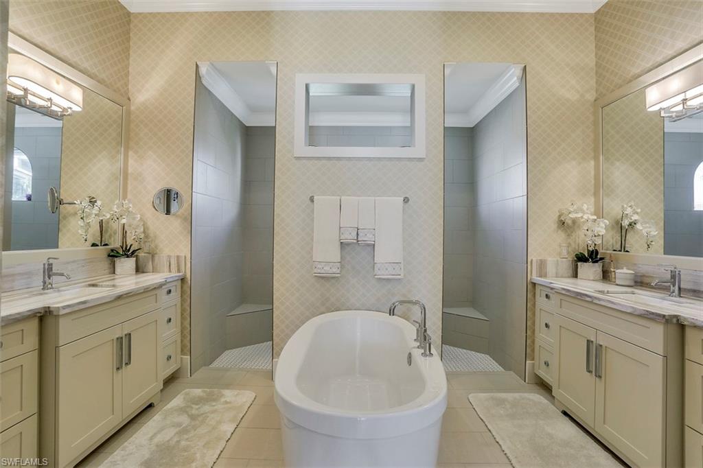 MARCO BEACH - Residential