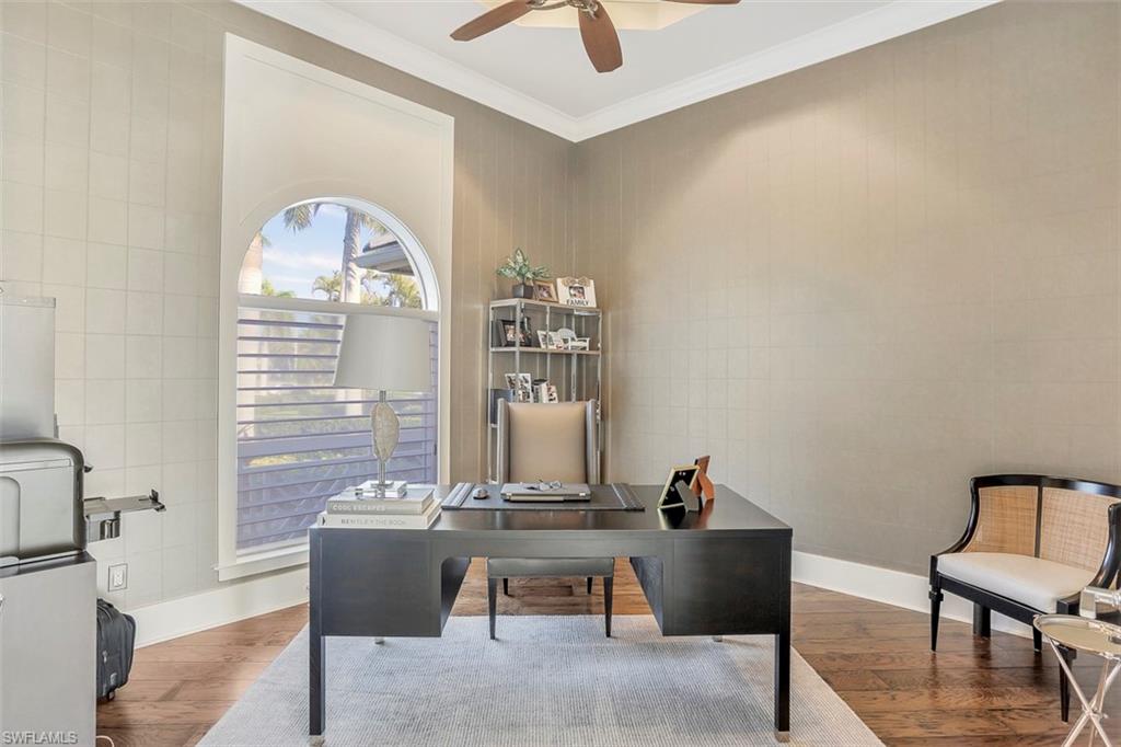 MARCO BEACH - Residential