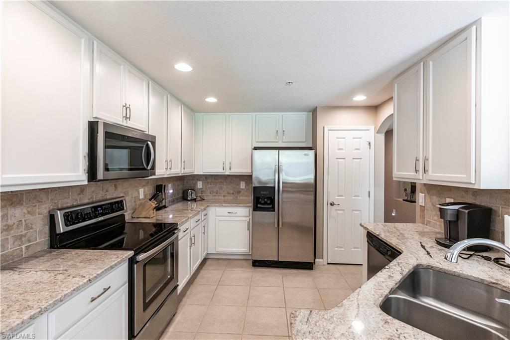 IRONSTONE - Residential Lease