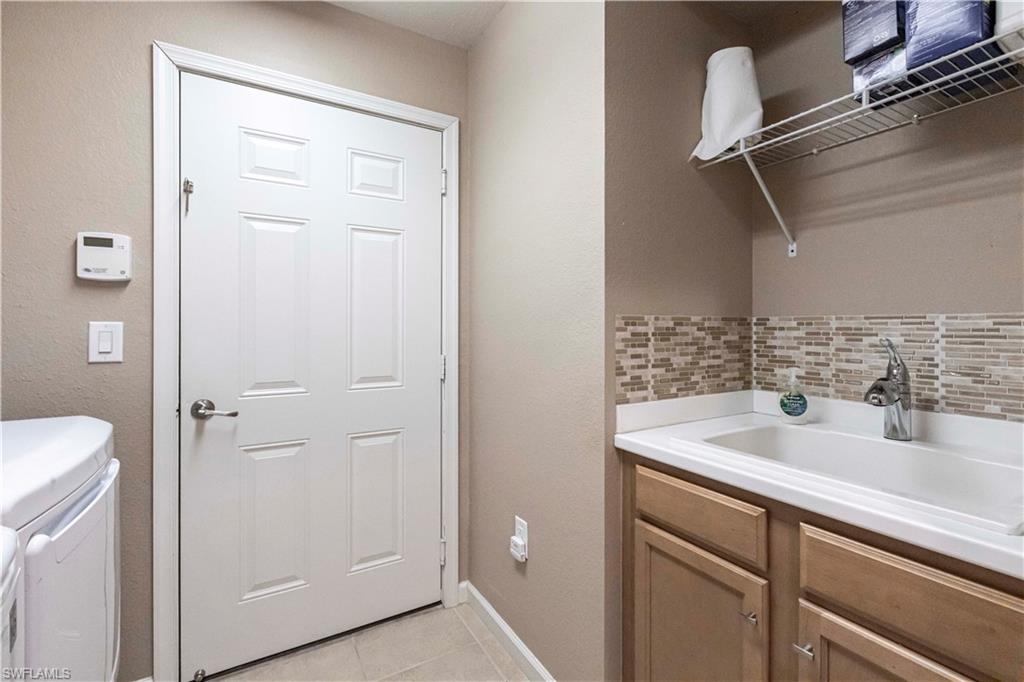 IRONSTONE - Residential Lease