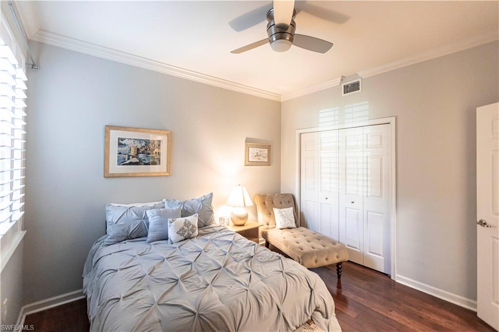 IRONSTONE - Residential Lease