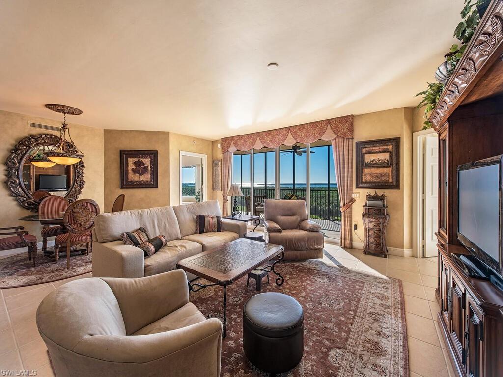 NAVONA AT THE COLONY - Residential