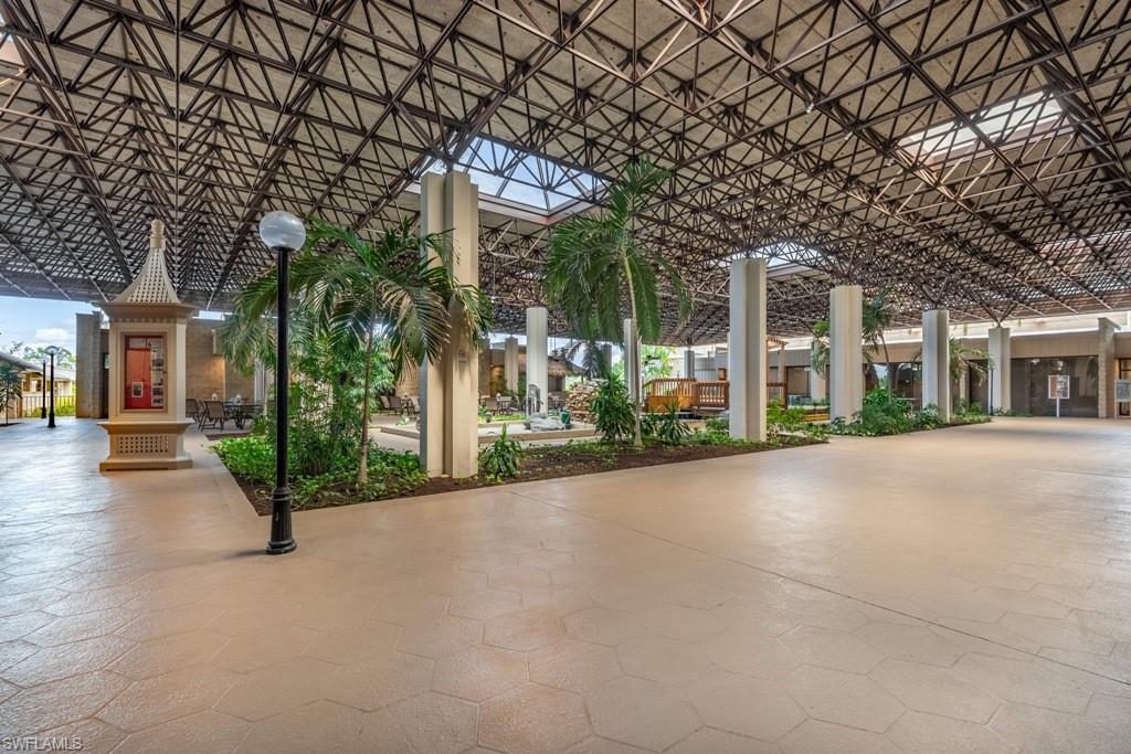 SEVEN LAKES - Residential