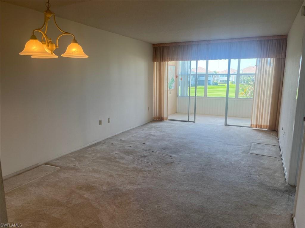 SEVEN LAKES - Residential