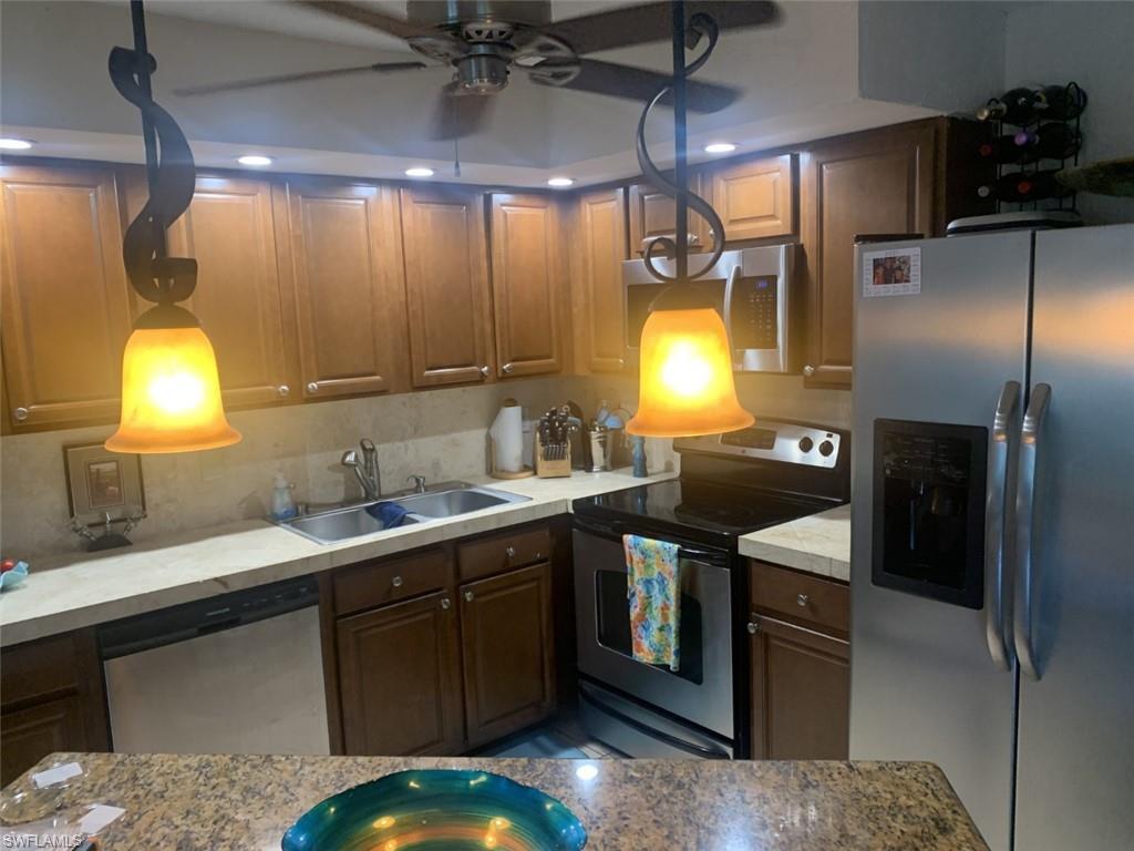 FOREST CREEK VILLAS CONDO - Residential