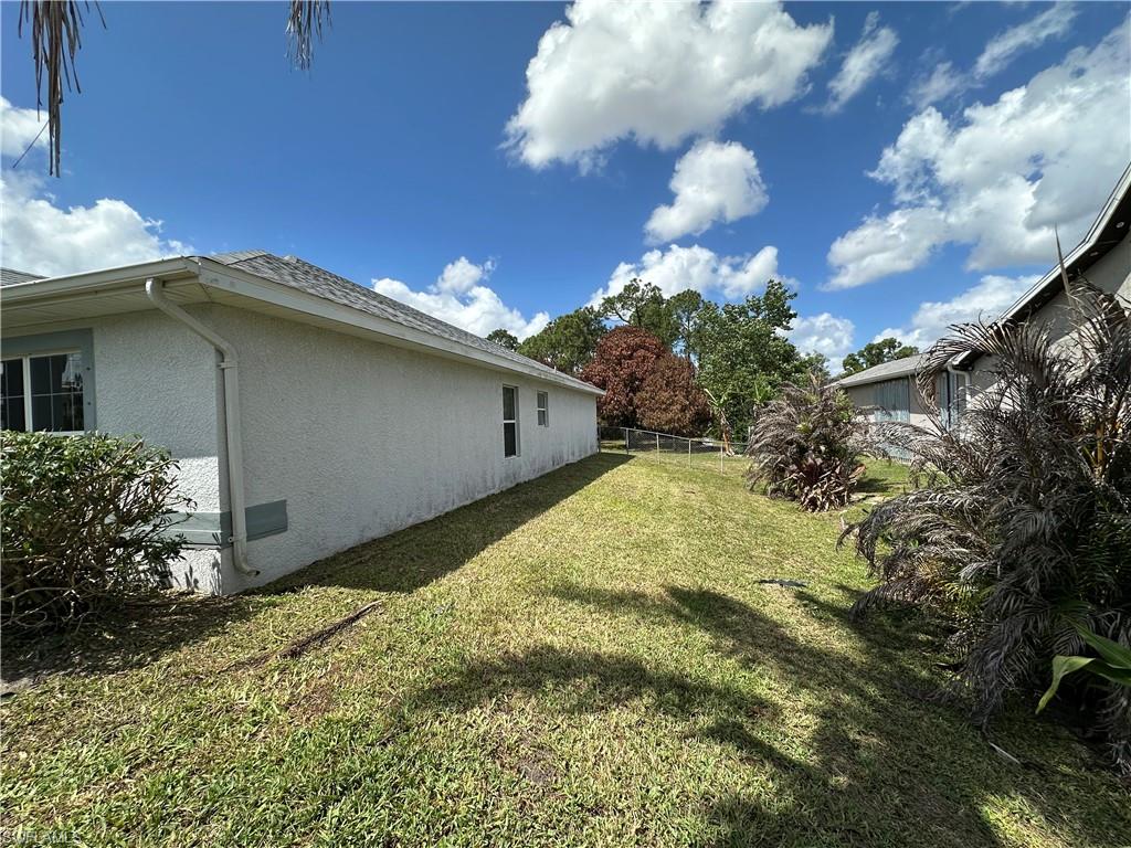 LEHIGH ACRES - Residential