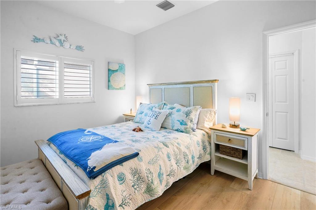 LANGSHIRE - Residential