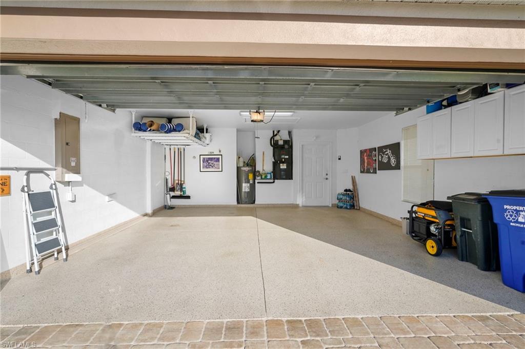 LANGSHIRE - Residential