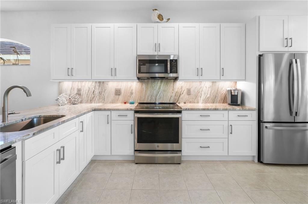 LANGSHIRE - Residential