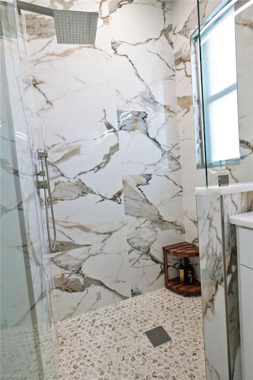 LANGSHIRE - Residential