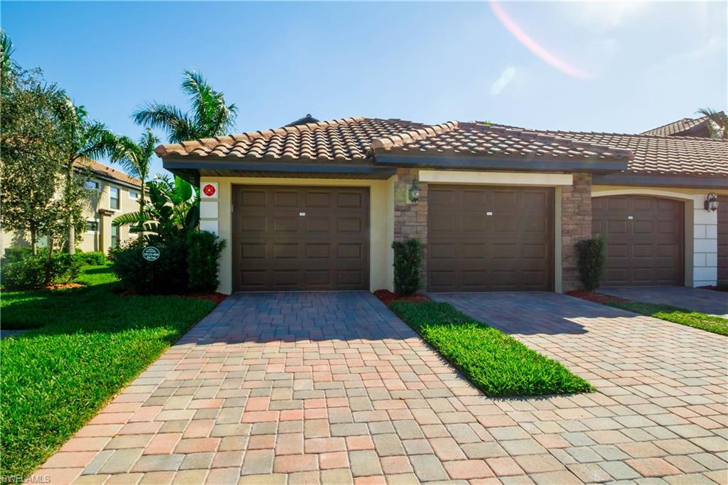 BONITA NATIONAL GOLF AND COUNTRY CLUB - Residential