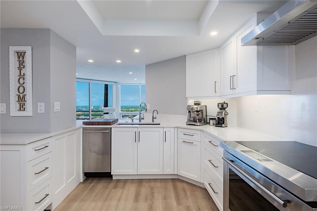 4751 Gulf Shore BLVD N PH-2