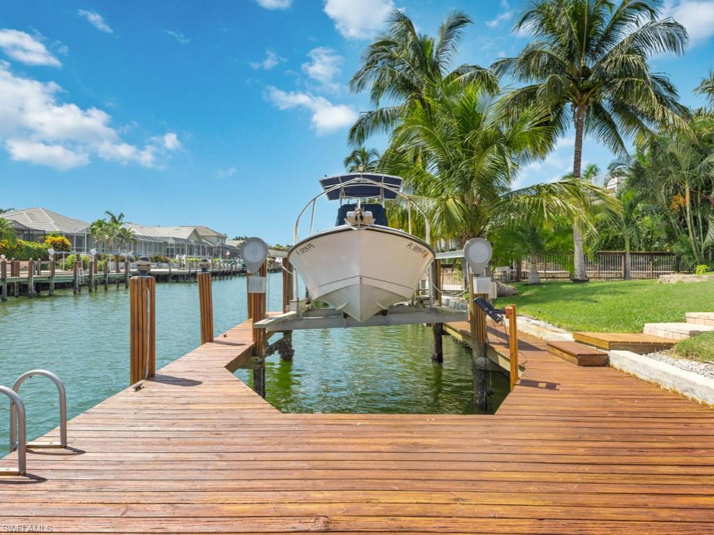 MARCO ISLAND - Residential