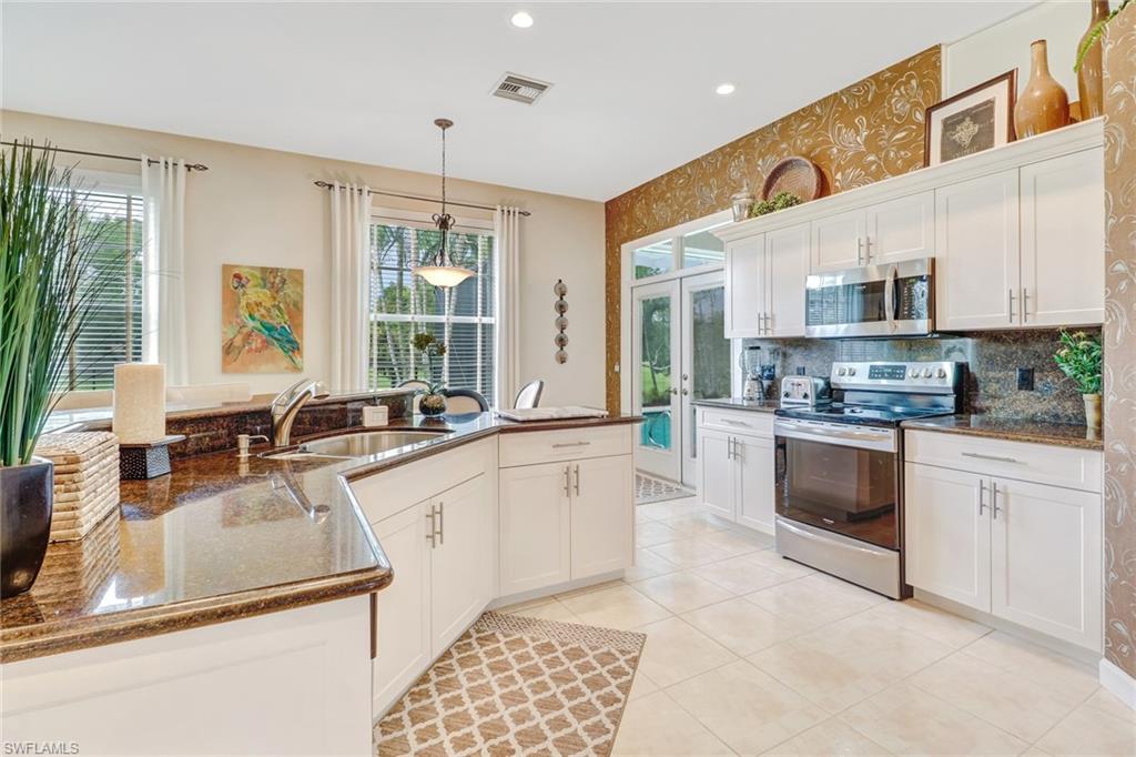 THE GROVES - Residential