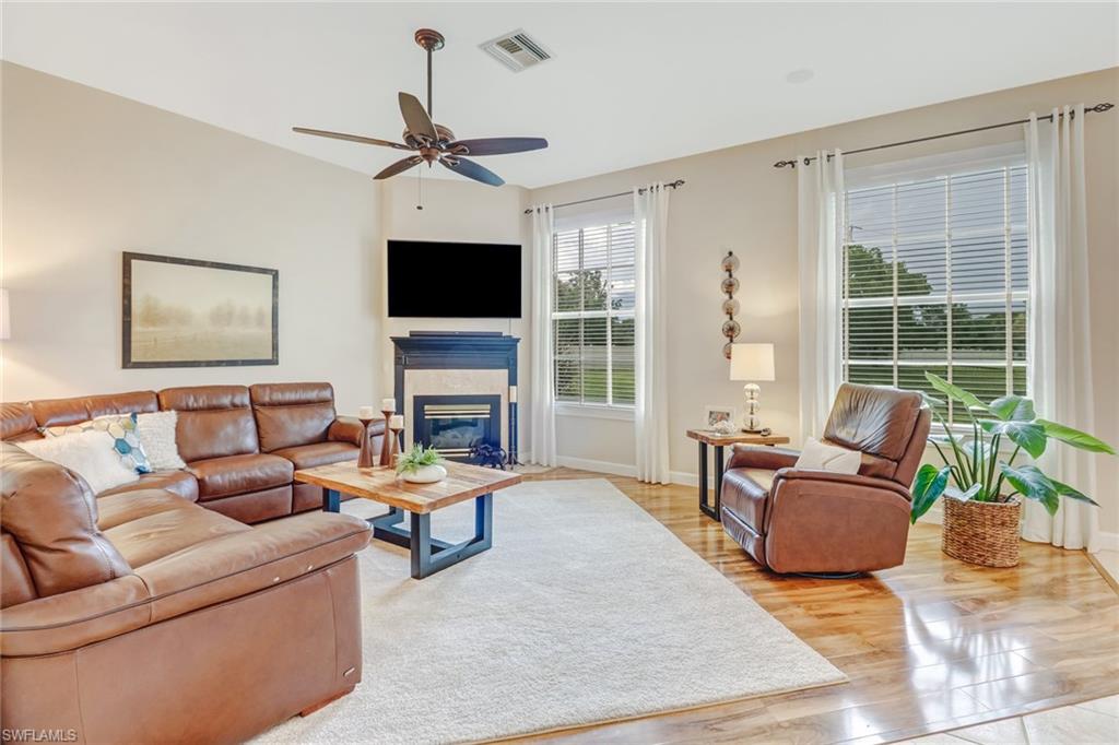 THE GROVES - Residential