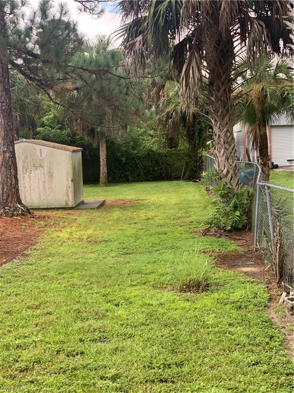 GOLDEN GATE ESTATES - Residential