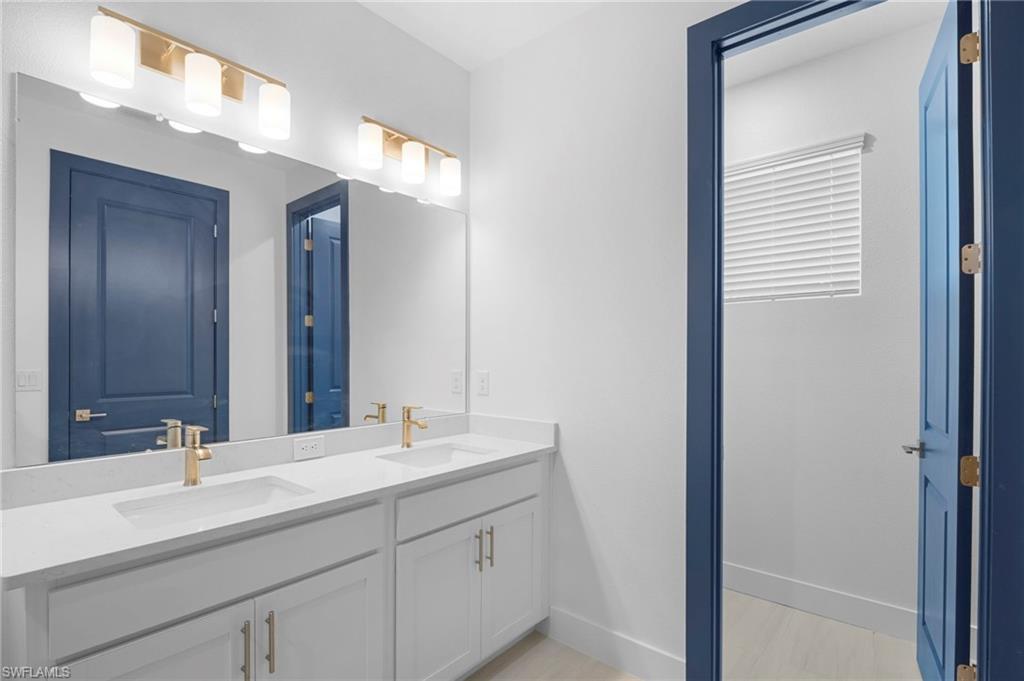 NORTH PORT - Residential Lease