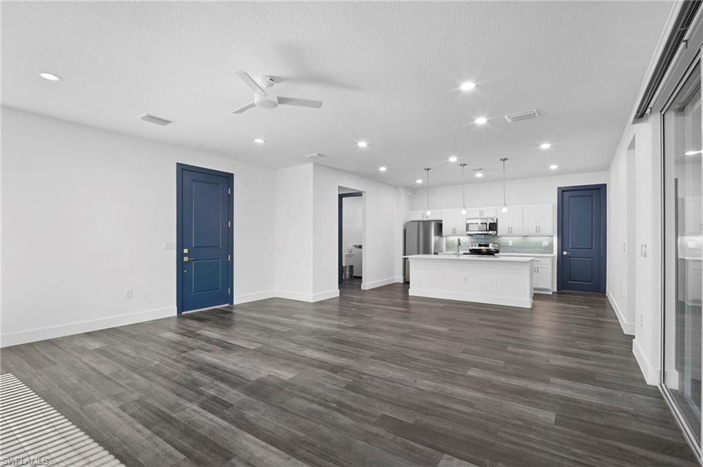 NORTH PORT - Residential Lease