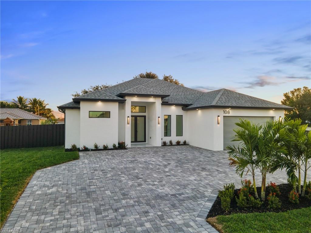 CAPE CORAL - Residential