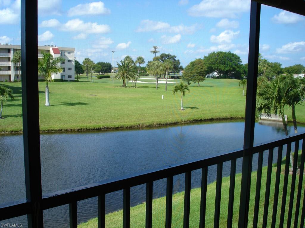 SEVEN LAKES - Residential