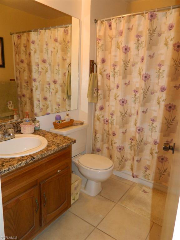 SEVEN LAKES - Residential