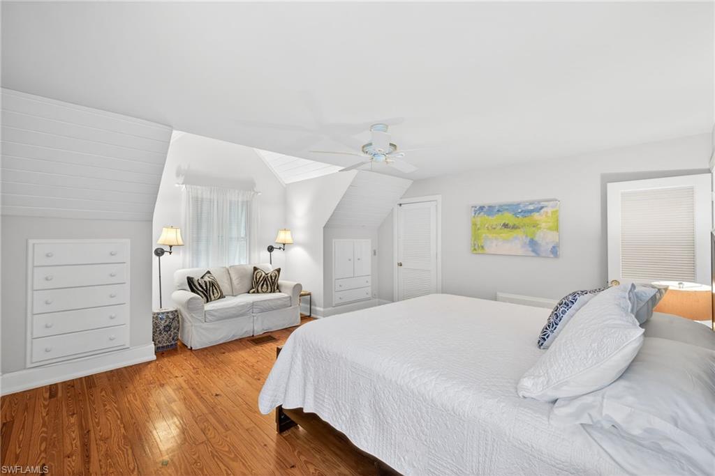 OLDE NAPLES - Residential