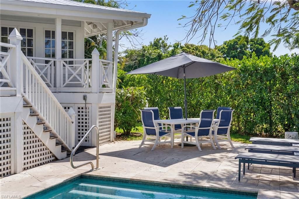 Photo of 660 8th AVE S, NAPLES, FL 34102 (MLS # 226014758)