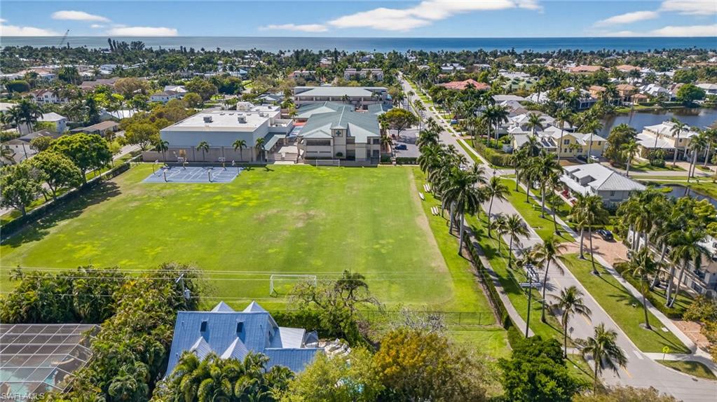OLDE NAPLES - Residential
