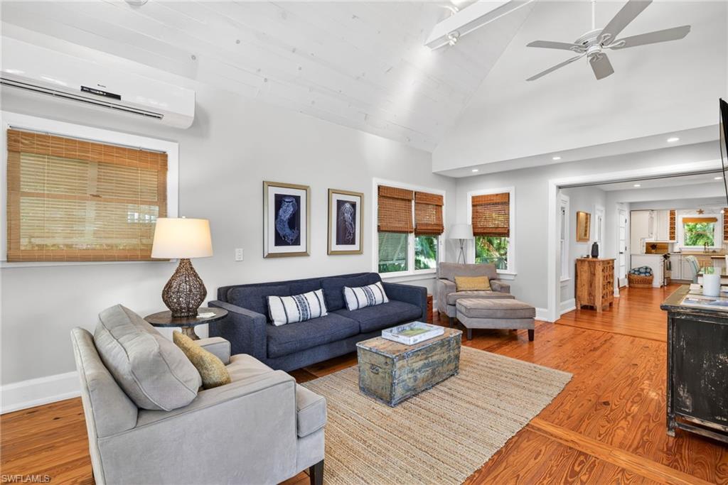 OLDE NAPLES - Residential