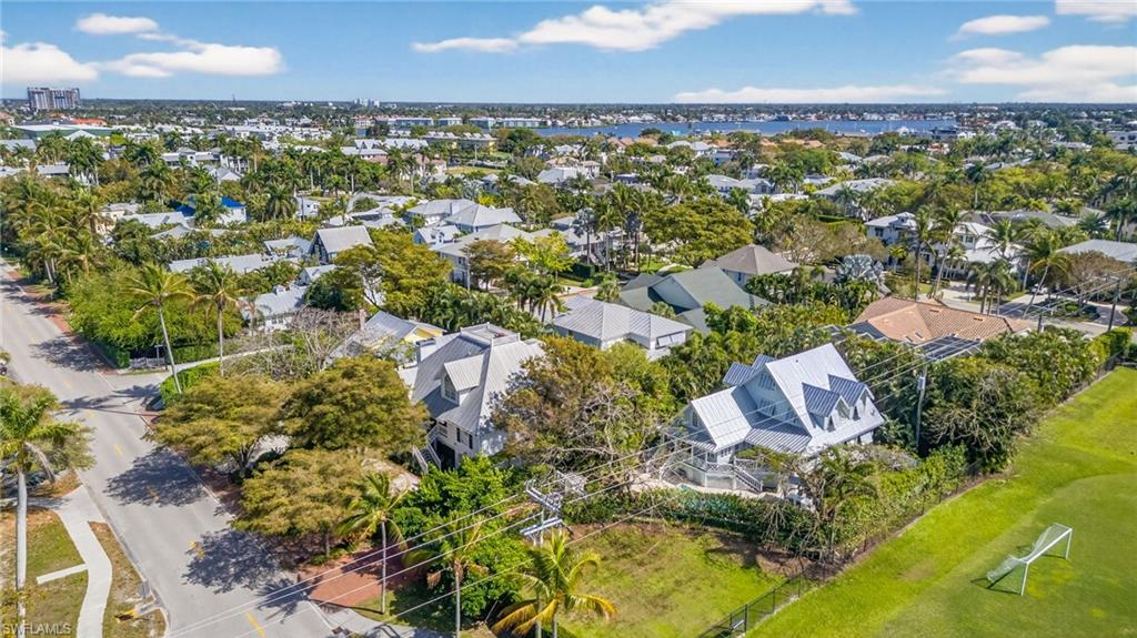 OLDE NAPLES - Residential