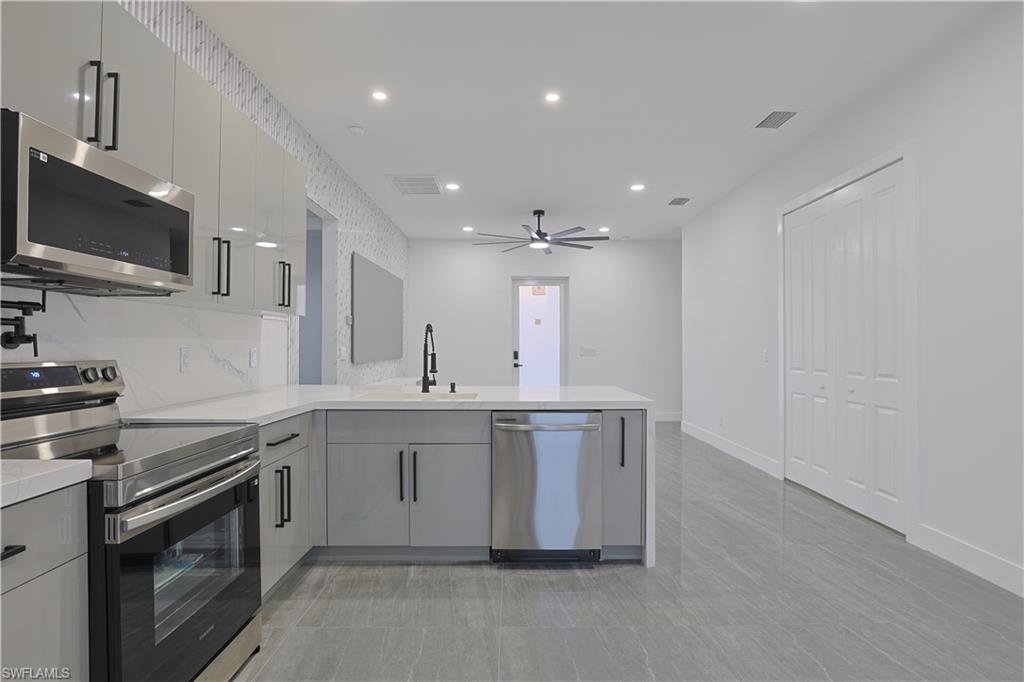 2500 72nd ST W