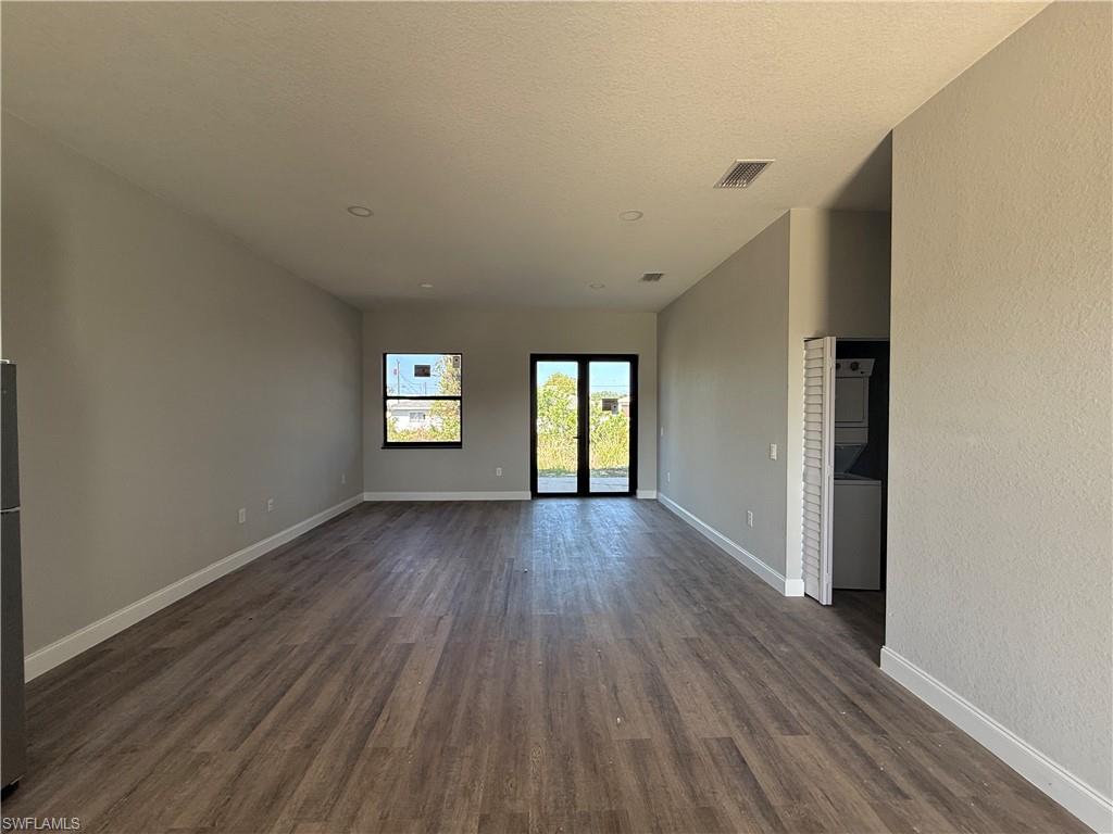 LEHIGH ACRES - Residential Income