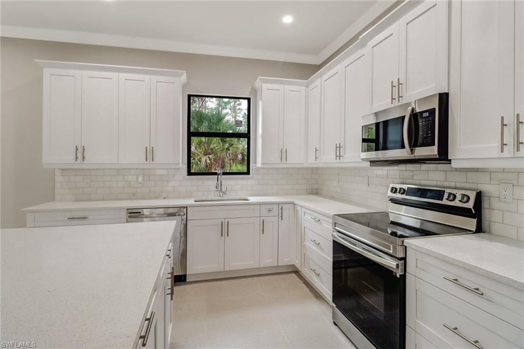 GOLDEN GATE ESTATES - Residential