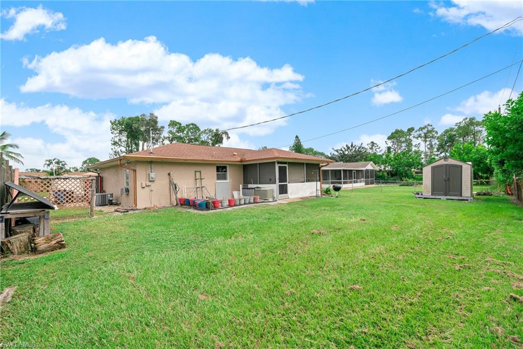 SAN CARLOS PARK - Residential