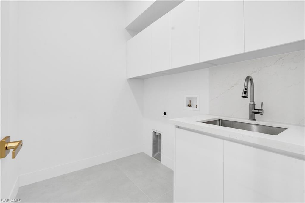 PINE VALLEY - Residential