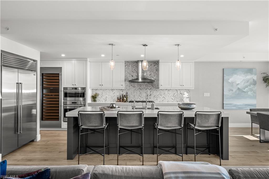 KALEA BAY TOWER 200 - Residential